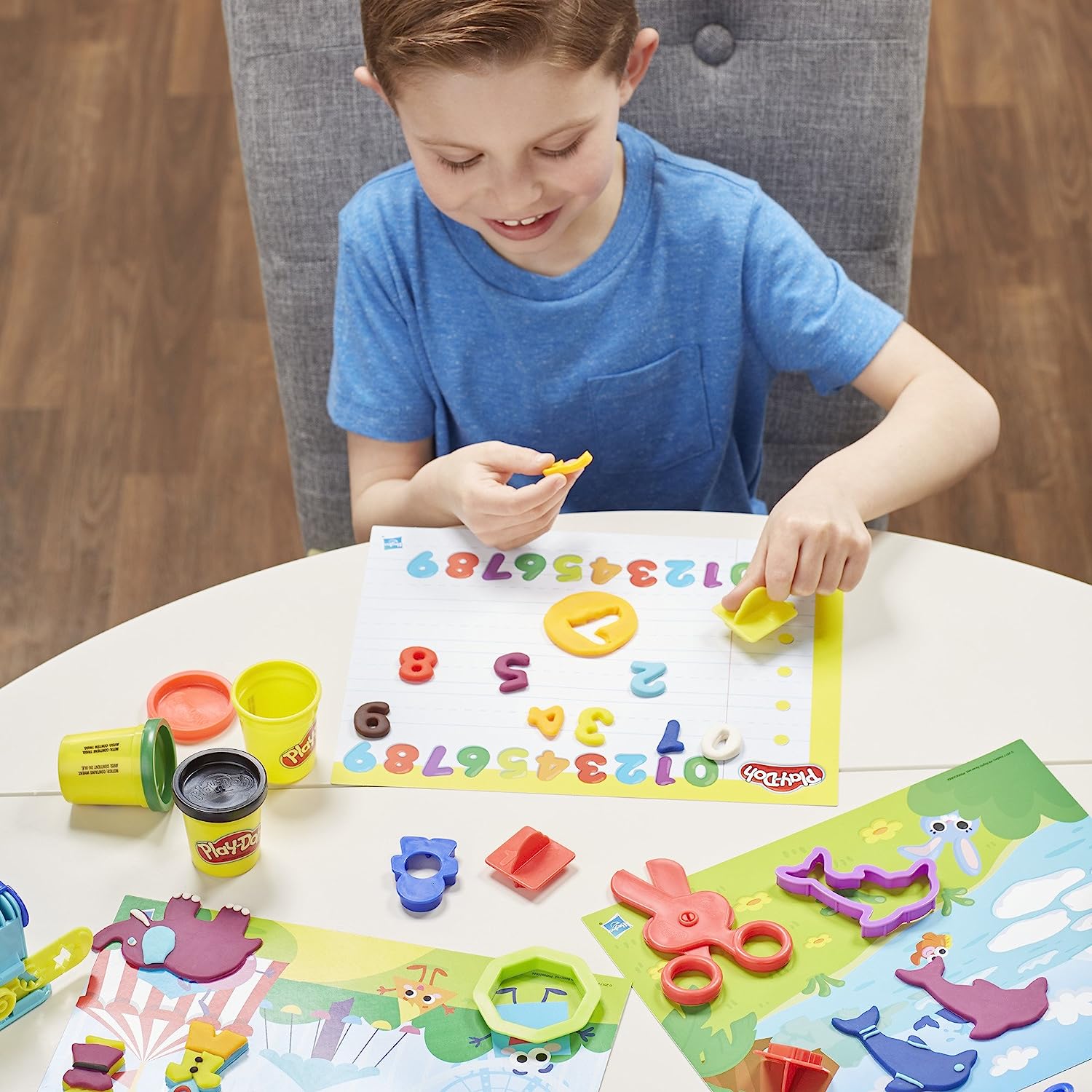 Play-Doh Preschool FUNdamentals Box – Creative Arts & Crafts Set — image 3